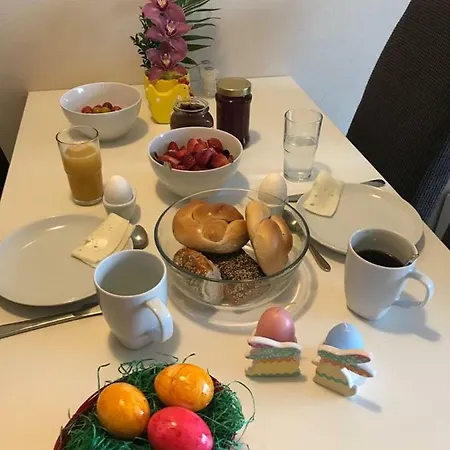 Berg- Und Seeblick *